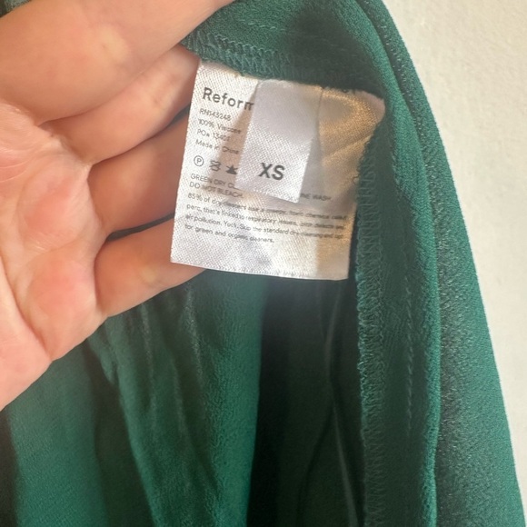 NWOT Reformation Winslow Dress in Evergreen - Picture 6 of 13